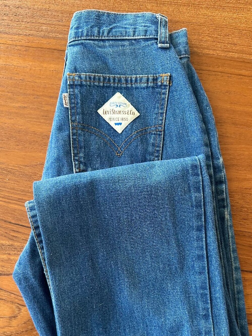 Vintage 70s Levi's White Tab Diamond Patch Flat Front Straight Jeans 23x27